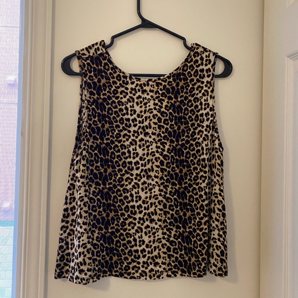 Leopard Flowy Tank Top - Picture 4 of 4